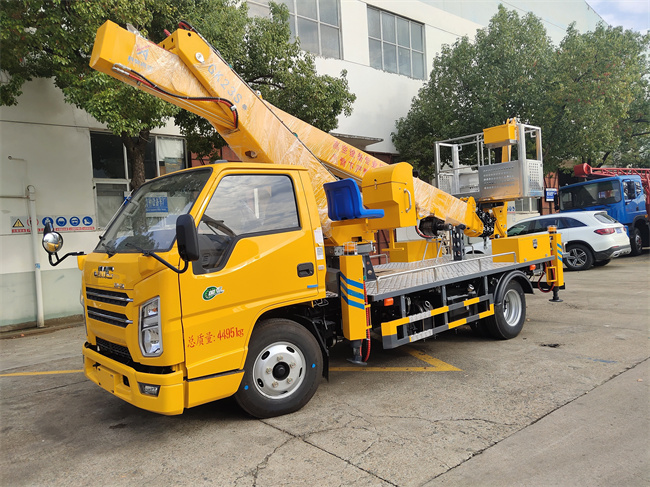 江鈴23米藍牌直臂高空作業(yè)車